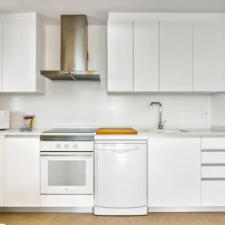 Infinium 12b Apartment